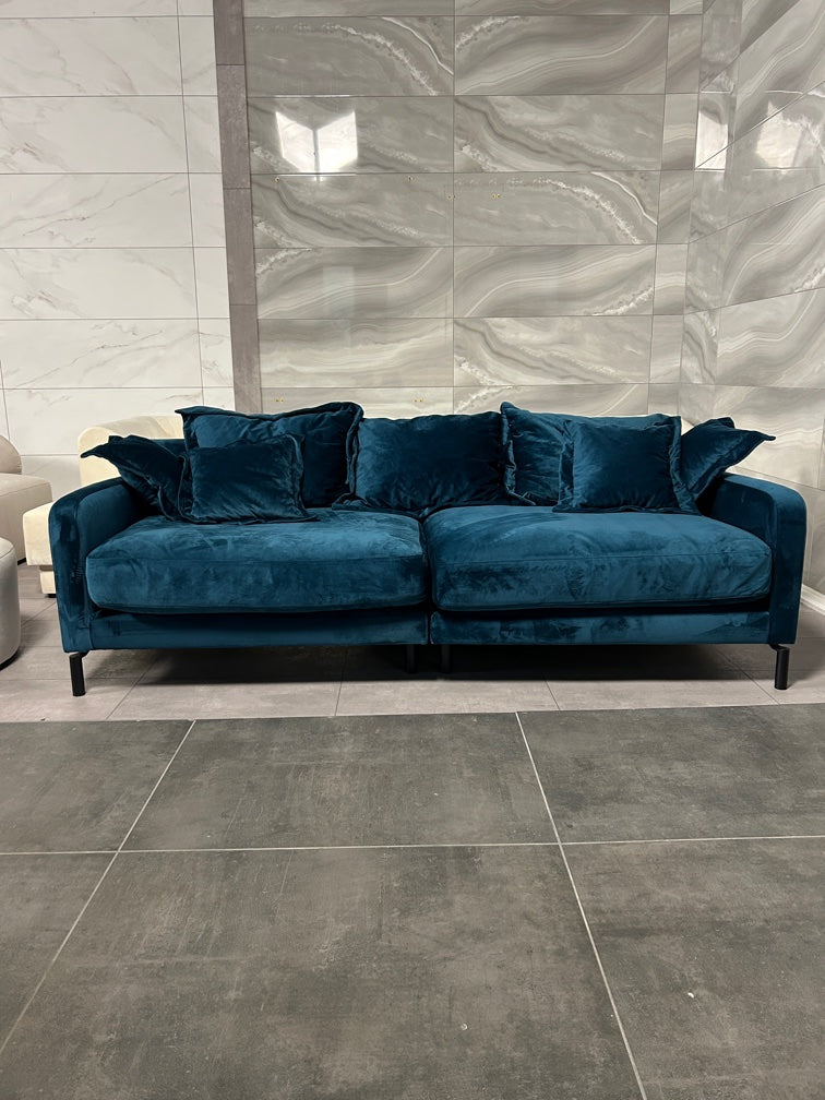 Big Sofa Lullaby von KARE DESIGN