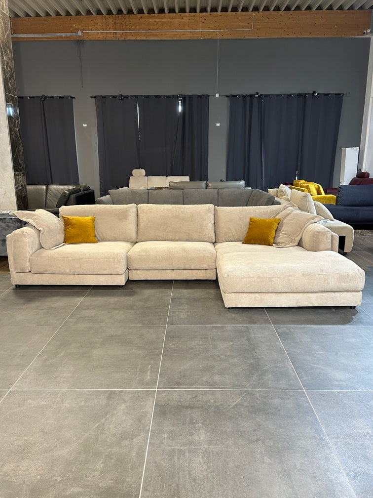XXXL Wohnlandschaft im Loft-Design