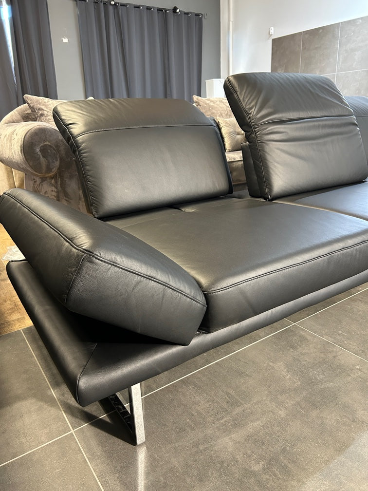 Design-Polsterecke in Echtleder