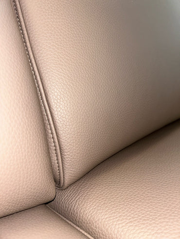 Polsterecke von Carina in Echtleder