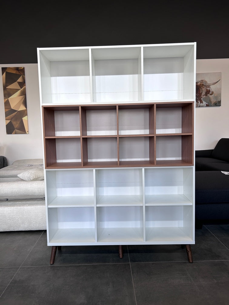 Modernes Regal – Stylisch, offen & funktional