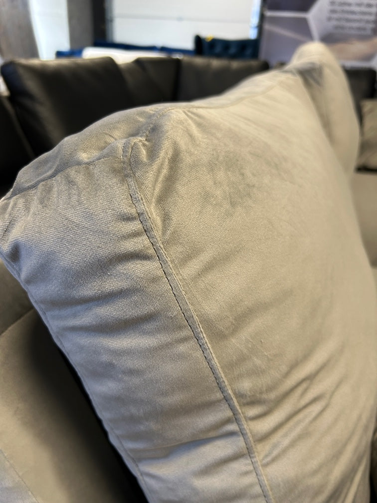 Sofa, Samt in 3 Farben