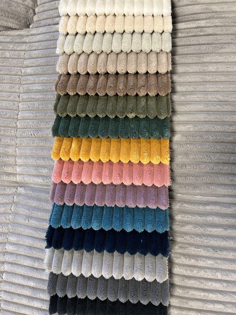 Designer-Ecke – XL-Cord Luxus in Grau mit Bett - Couch für Dich