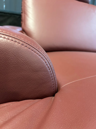 Polsterecke in Echtleder