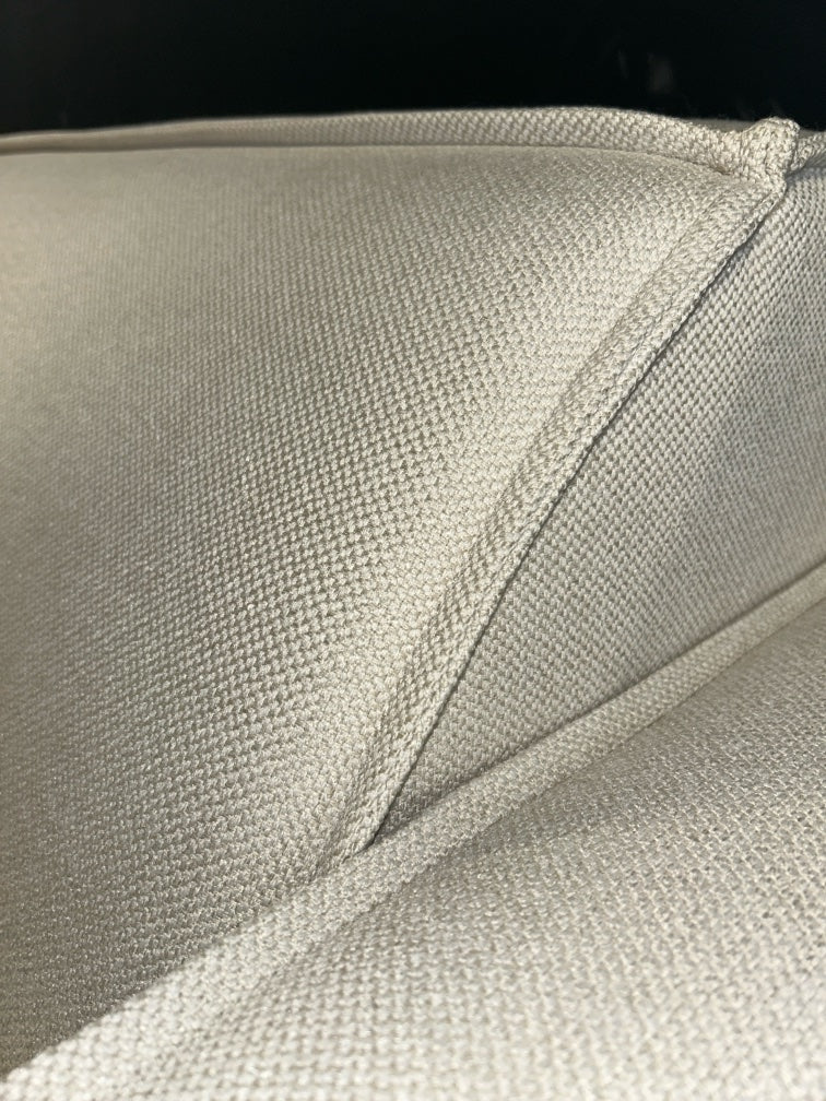Micadoni Designer-Ecksofa – Skandinavische Eleganz im zeitlosen Look