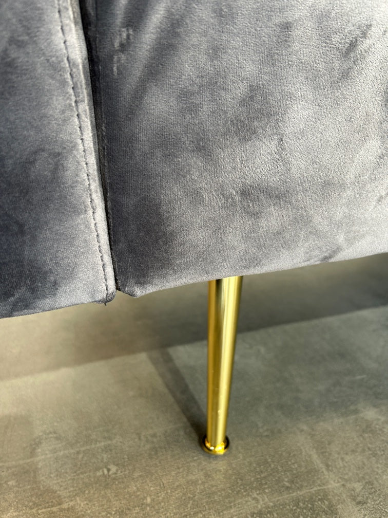 Kompakte Polsterecke – Stilvoll & Preiswert