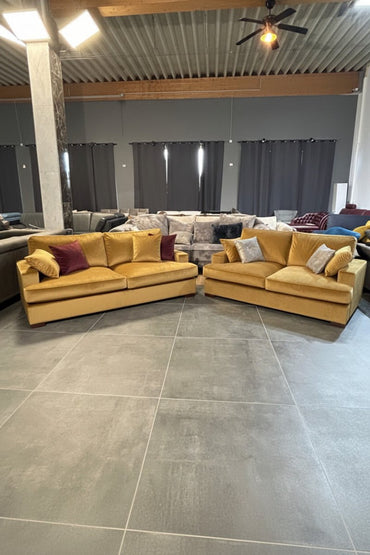 3+3 Sitzer in Goldfarbe - Couch für Dich