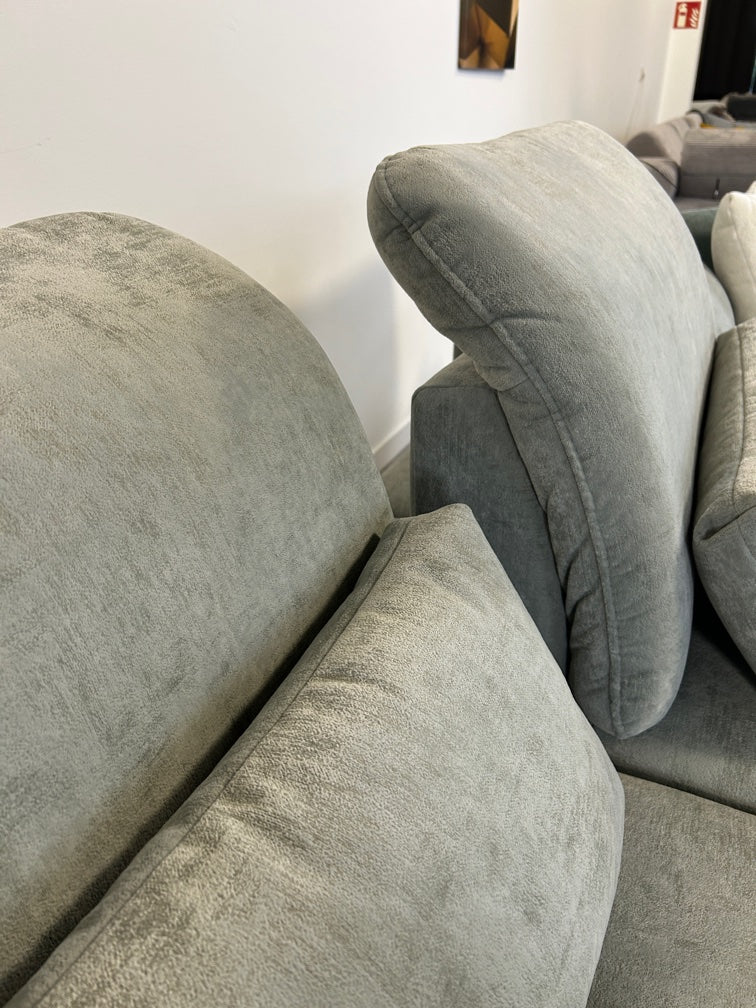 Luxus-Polsterecke – Maximaler Ergonomie-Komfort mit Vollausstattung