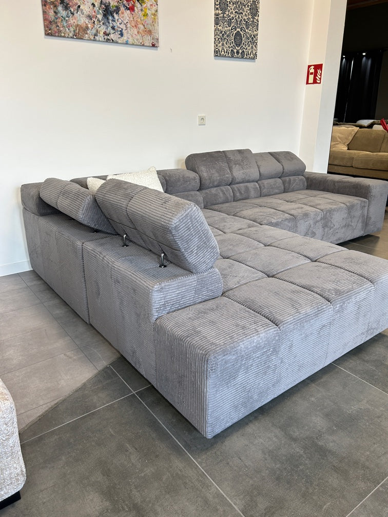 XXXL Marken-Polsterecke – Luxus-Feeling im Cord-Samt