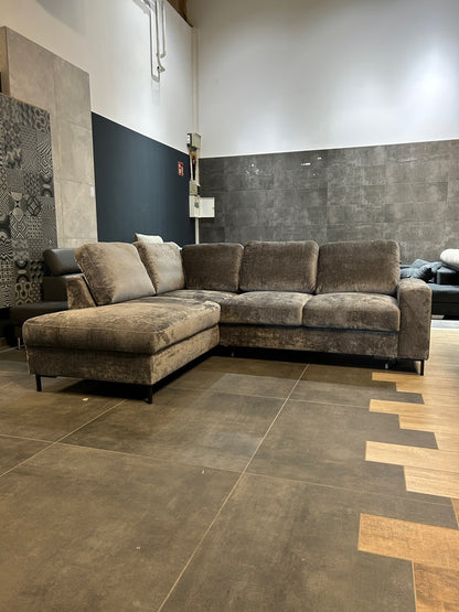 Polsterecke mit Bett im Nordic Design