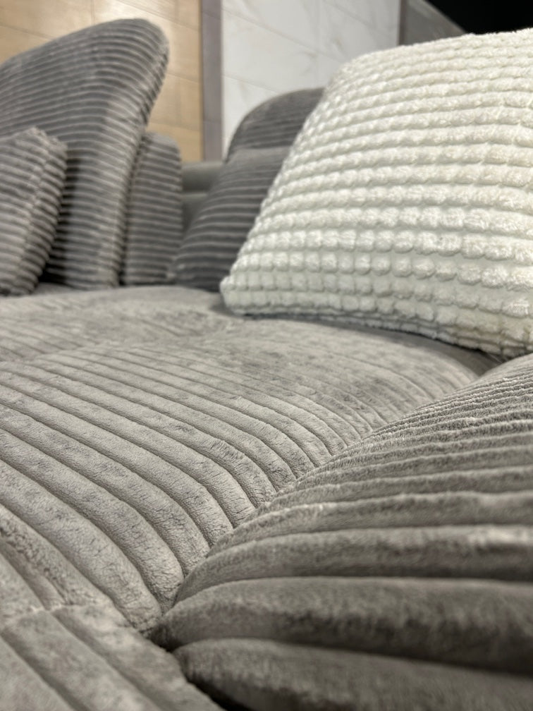 Premium Polsterecke mit Bett – Hochwertiges Design in Cord