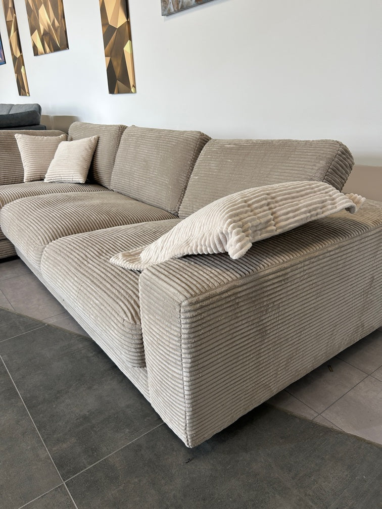 XXXL Marken-Polsterecke – Luxus-Komfort im Cord-Look