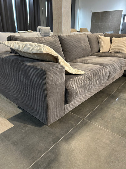 XXXL Marken-Polsterecke – Luxus-Boxspring-Traum im Cord-Design