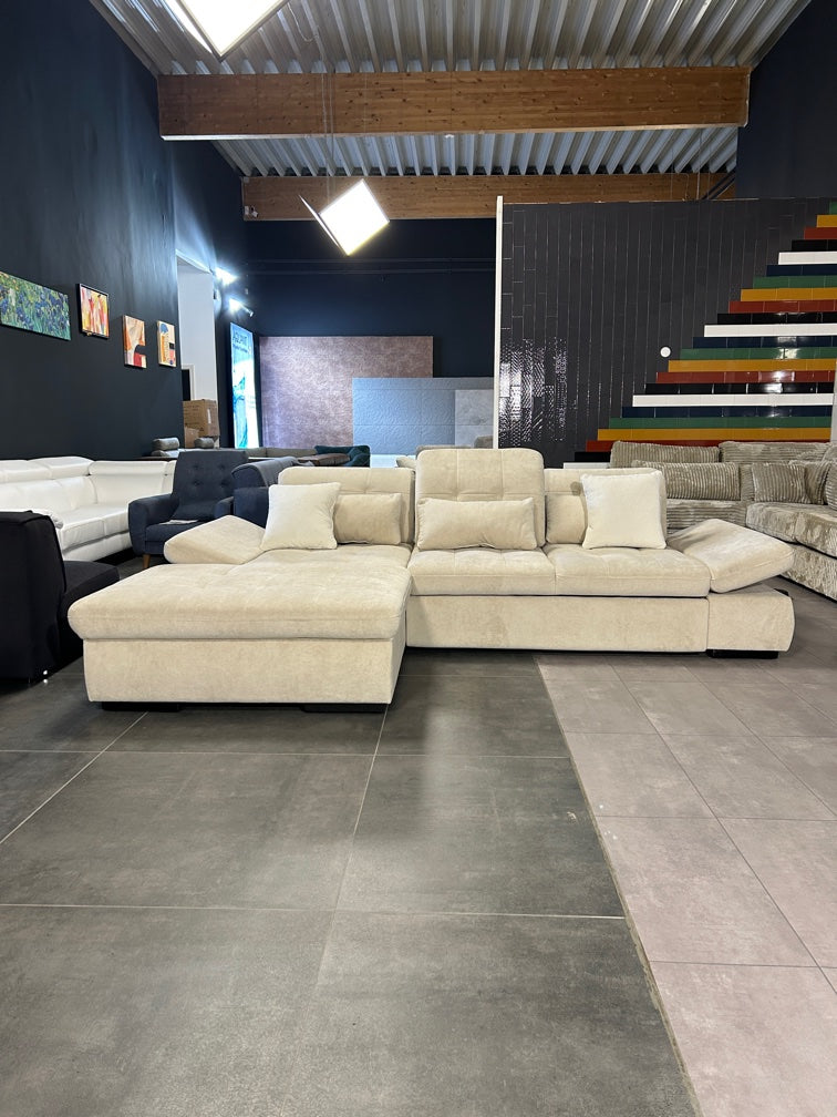 Komfort-Polsterecke – Das Multitalent in Beige