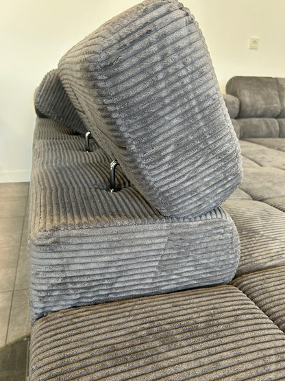 XXXL Marken-Polsterecke – Luxus-Feeling im Cord-Samt