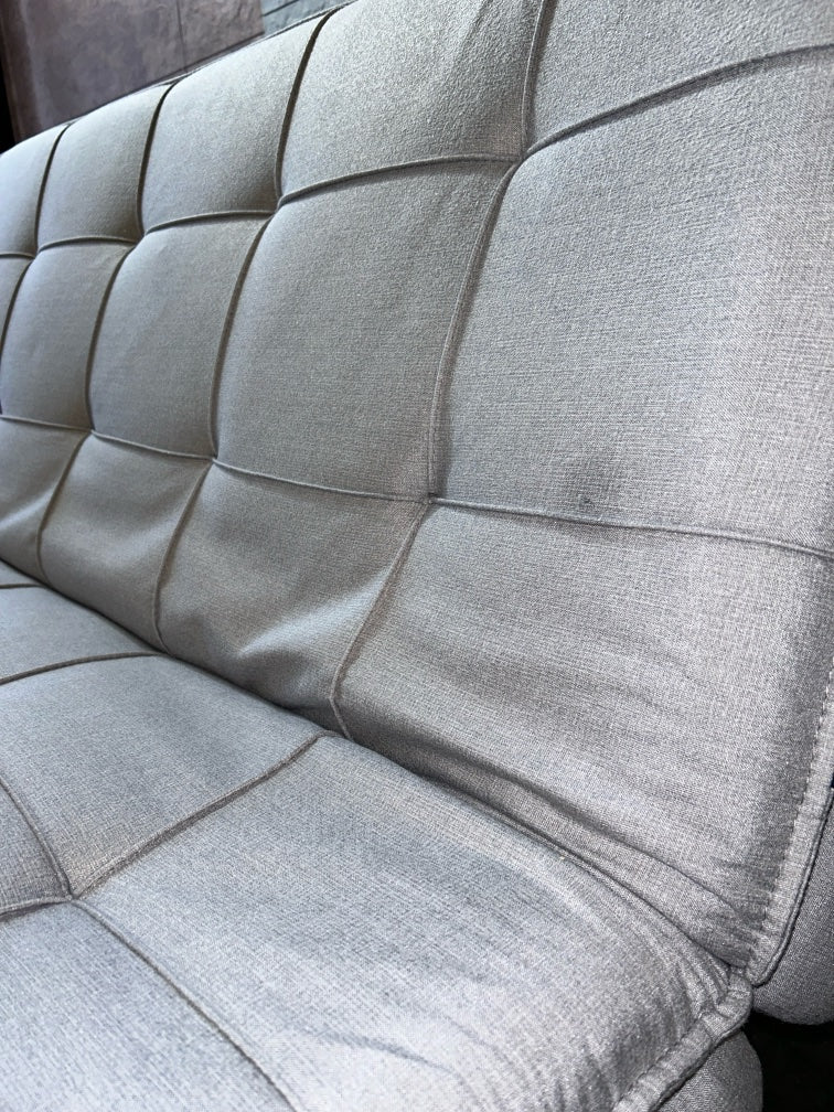 Kompaktes Schlafsofa – Praktisches Design zum Bestpreis