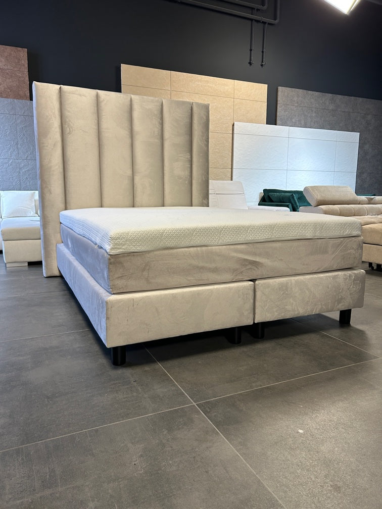 Luxus Boxspringbett 140 x 200 cm – Härtegrad H4