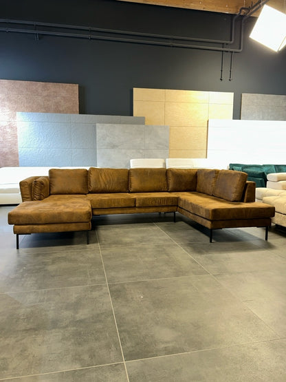 Wohnlandschaft im angesagten Used Look