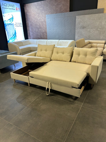 Kompakte Polsterecke – Funktionales Raumwunder