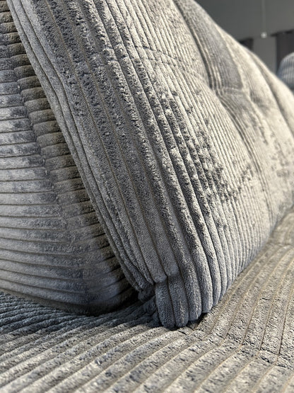 Polsterecke mit Bett