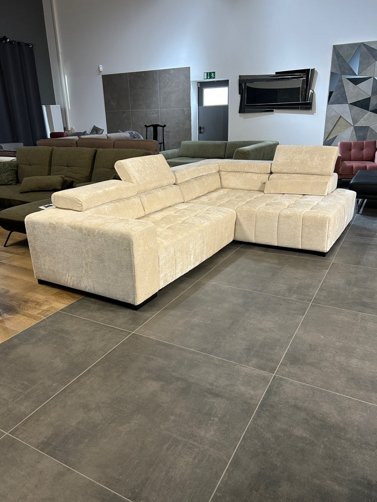 XXXL Polsterecke mit Bett