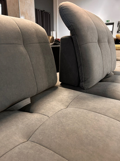 Polsterecke mit Bett und Rückenverstellung