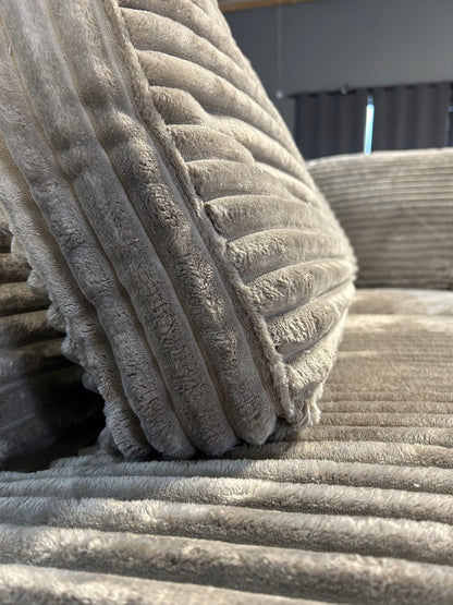 Polsterecke mit Bett im Nordic Design, XXL Cord