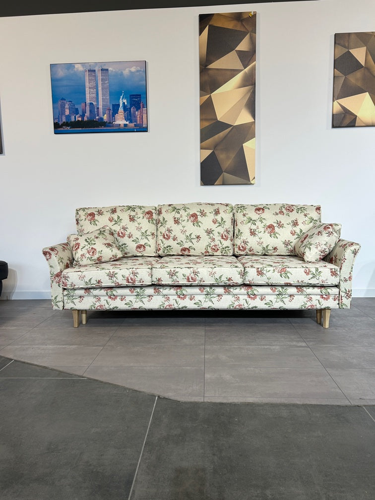 Schlafsofa im Landhausstil – Romantik