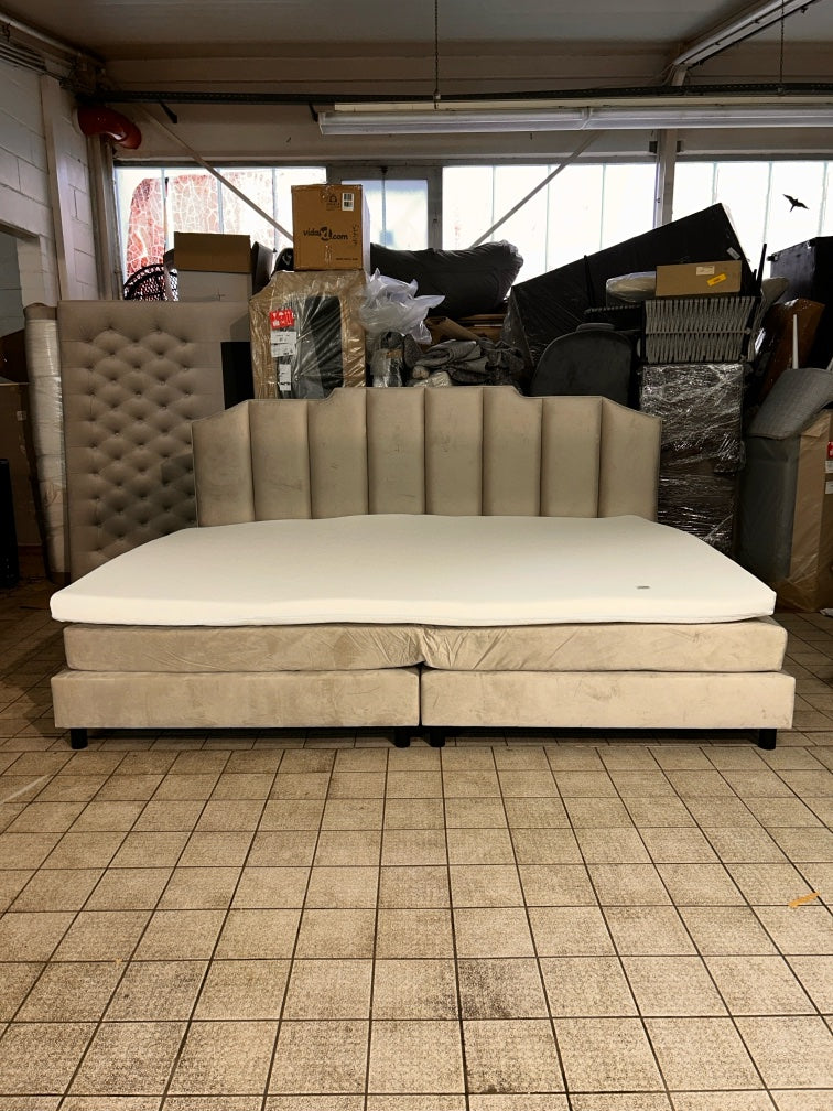 Familienbett-Boxspringbett 280 x 200 cm, H3