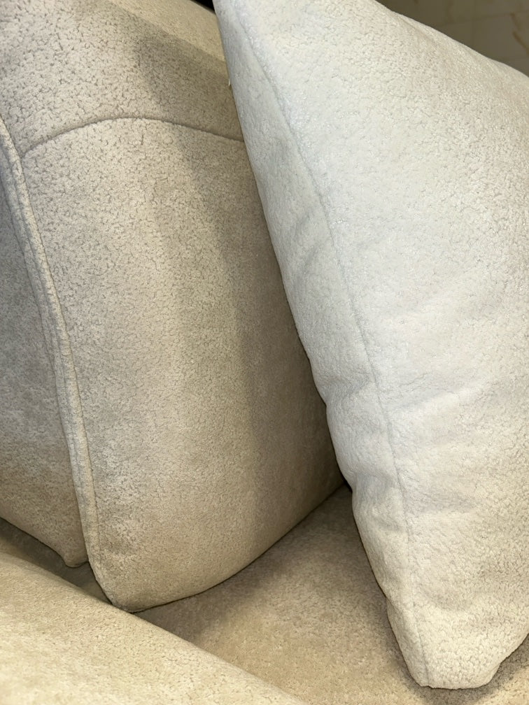 Komfort-Polsterecke – Das Multitalent in Beige