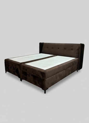 Boxspringbett – 200 x 200 cm mit Bettkasten