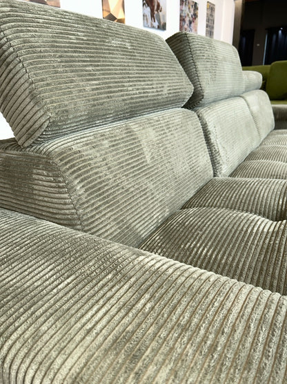 Kompakte Funktions-Ecke – Trend-Look in Olivgrün