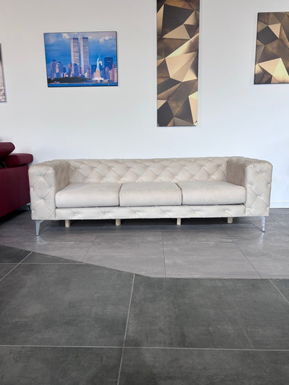 Chesterfield Sofa – Zeitlose Eleganz in Samt