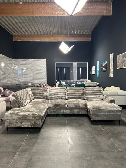 Wohnlandschaft mit Bett und Bettkasten – Stilvoll & Gemütlich