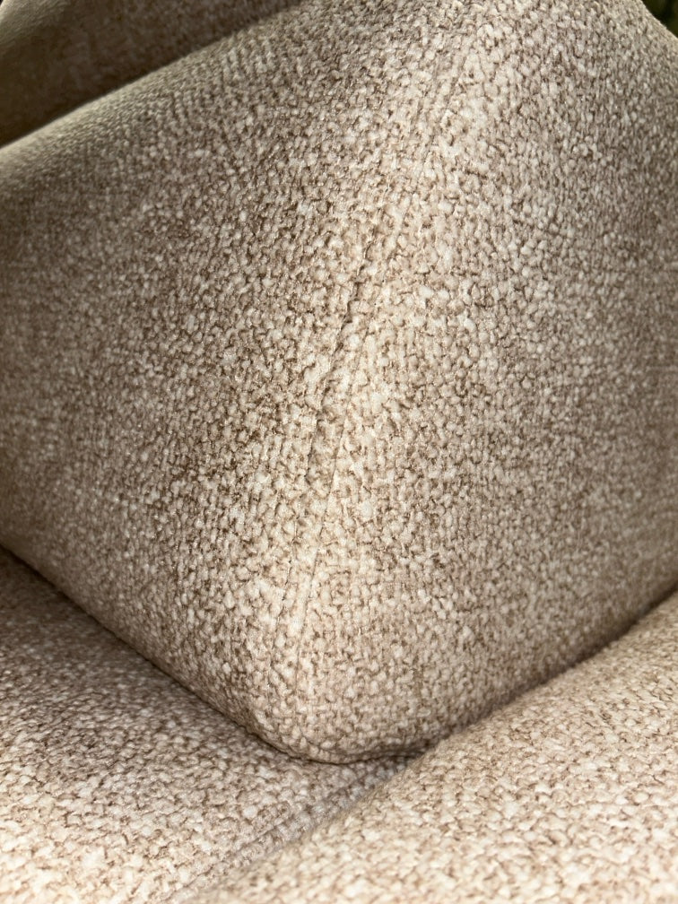 Geräumige Polsterecke – Funktional, Modern & Trendig