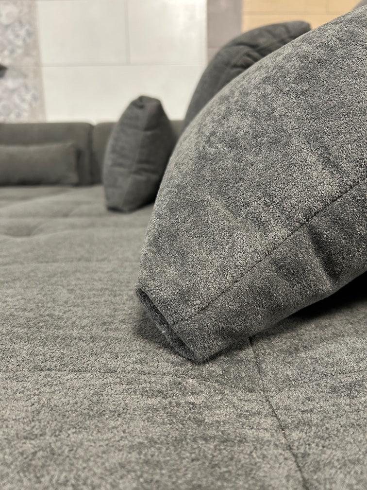 XXL-Wohlfühl-Oase – Luxus-Wohnlandschaft in Grau