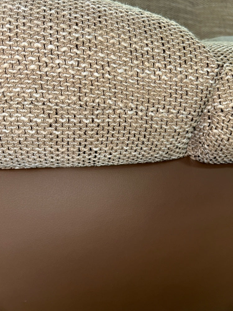 Polsterecke im Sale – Moderner Materialmix zum Top-Preis