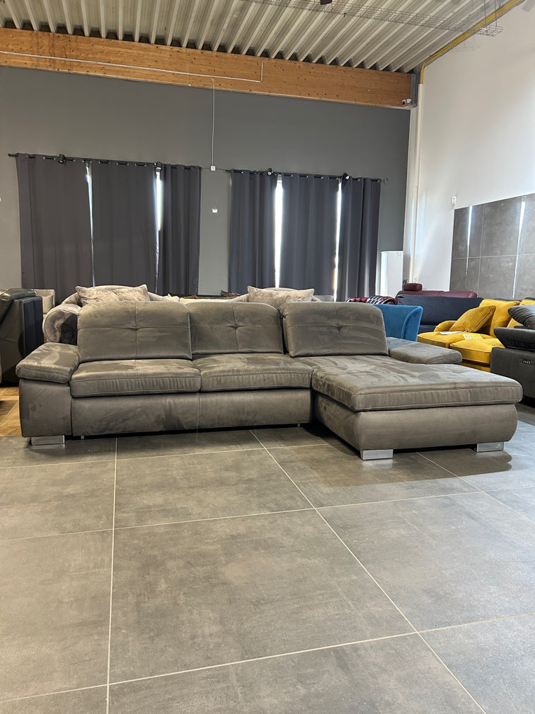 Polsterecke mit Bett