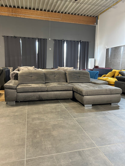 Polsterecke mit Bett