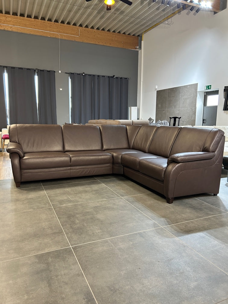 Polsterecke von POLINOVA – Premium-Komfort in Echtleder